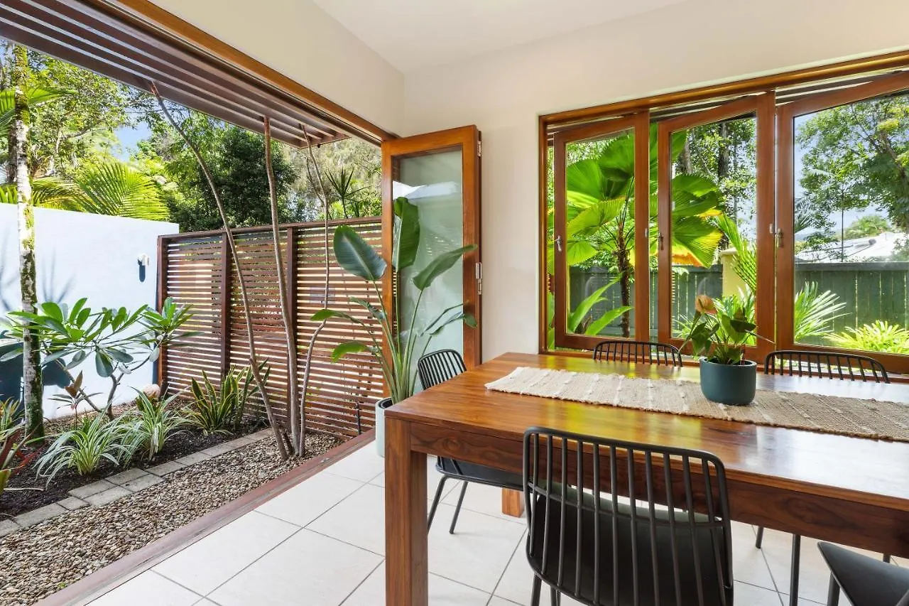 The Savannah Villa Port Douglas